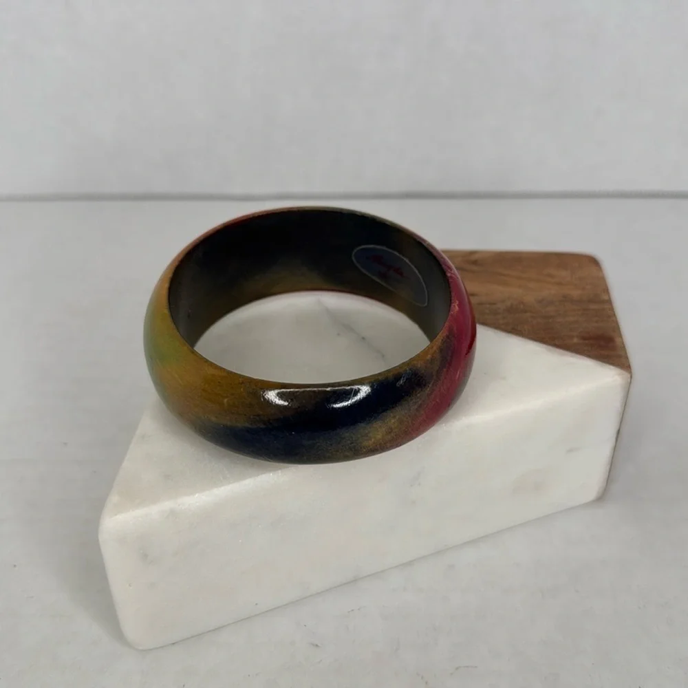 Vintage Red, Blue and Gold Classic Wooden Bracelet lot C32